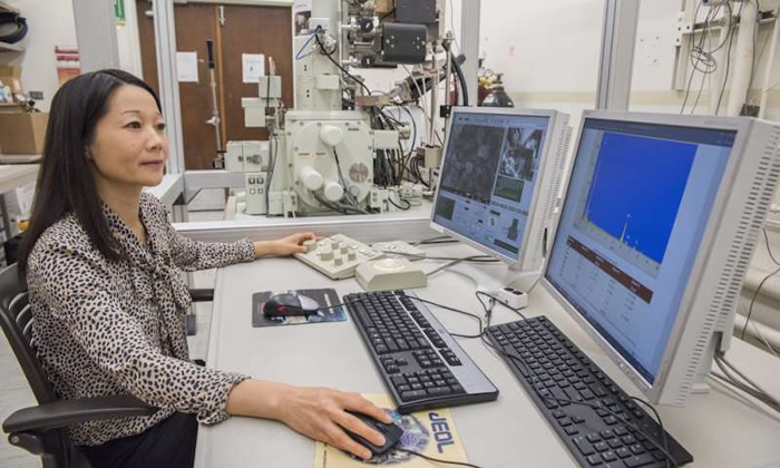 Observing Cathode Particles Inside Lithium-Ion Batteries