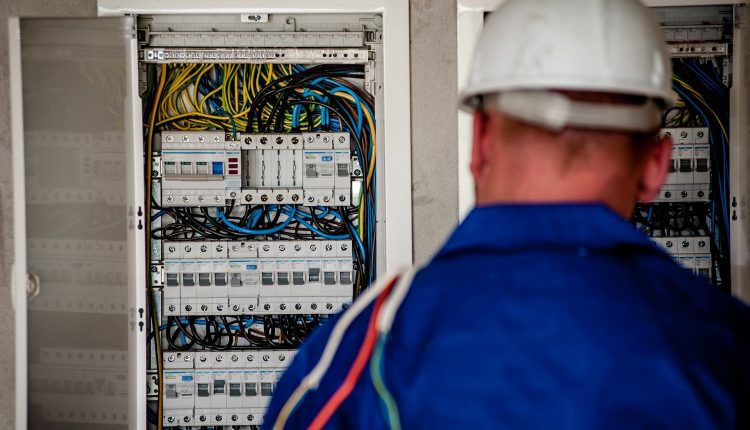 Tech Innovation: Are Electricians Keeping Pace?